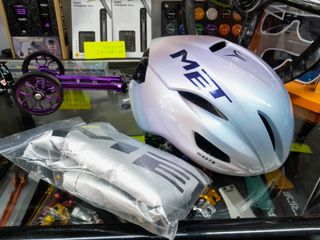 （分類：）位於 。 由 yaus24 提交（商品編號 1449056549，圖片 1）。簡介： 。