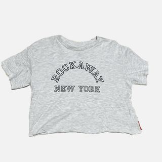 (Category: ) located in . Submitted by clothes.declutter.finds (Listing ID 1449048063, Image 1). Description: .