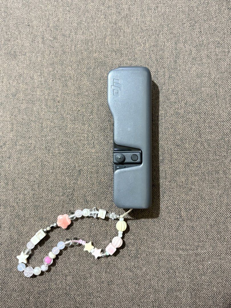 DJI Osmo Pocket 2 Good Condition (Category: Cameras) located in Quezon City. Submitted by tracygold (Listing ID 1449100159, Image 2). Description: DJI Osmo Pocket 2 As Is In Good Condition Lady-owned Unit only Meet up available: Near SM North, SM Fairview, Uptown Mall Rfs: Upgrade .