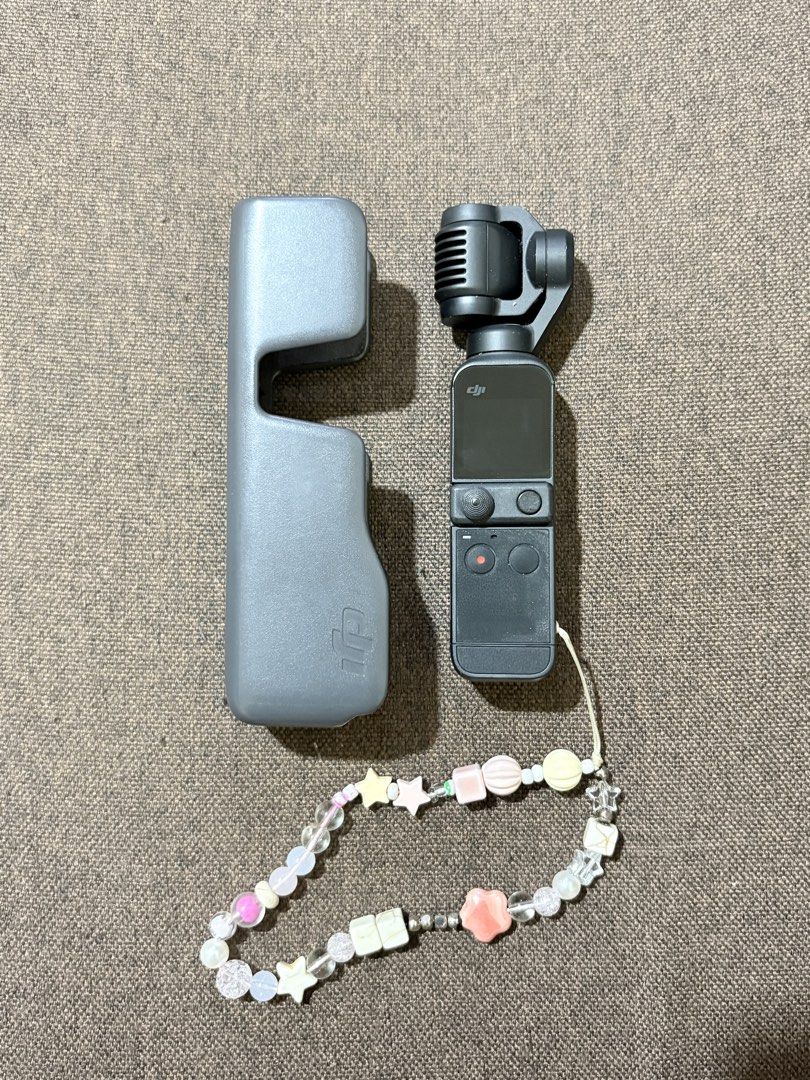 DJI Osmo Pocket 2 Good Condition (Category: Cameras) located in Quezon City. Submitted by tracygold (Listing ID 1449100159, Image 1). Description: DJI Osmo Pocket 2 As Is In Good Condition Lady-owned Unit only Meet up available: Near SM North, SM Fairview, Uptown Mall Rfs: Upgrade .