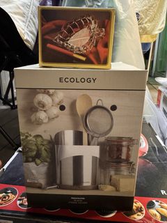 (Category: ) located in . Submitted by curatorsg (Listing ID 1449053301, Image 1). Description: .