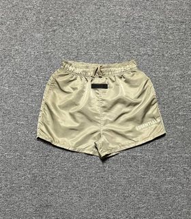 (Category: ) located in . Submitted by wewearworn (Listing ID 1449057226, Image 1). Description: .