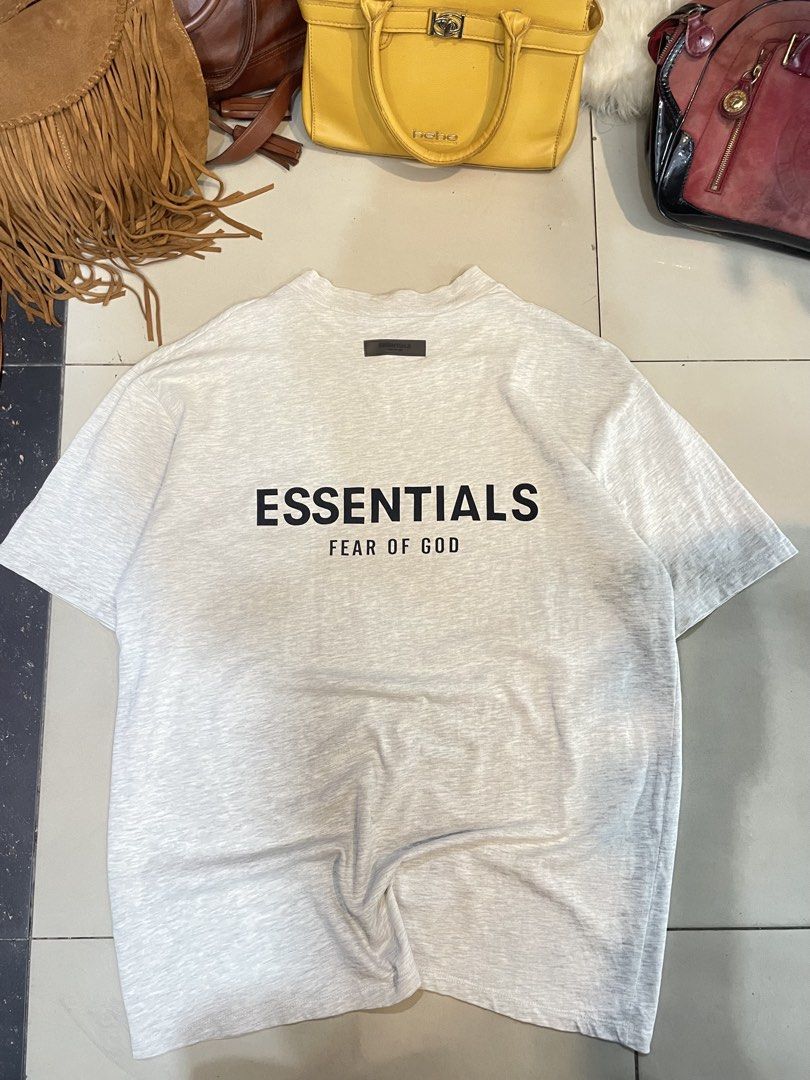 Essentials gray (Category: Formal Shirts) located in Manila. Submitted by y2karchive (Listing ID 1449074580, Image 1). Description: Authentic Extra large to xl Color rate 9.5/10 As new condition W Nof laws .
