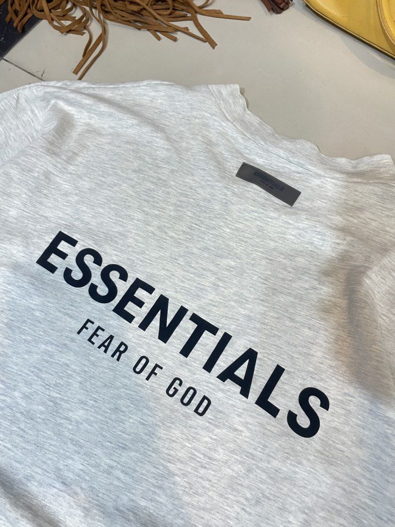 Essentials gray (Category: Formal Shirts) located in Manila. Submitted by y2karchive (Listing ID 1449074580, Image 2). Description: Authentic Extra large to xl Color rate 9.5/10 As new condition W Nof laws .
