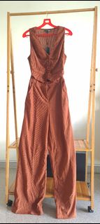 (Category: ) located in . Submitted by my_personalcloset (Listing ID 1448907537, Image 1). Description: .