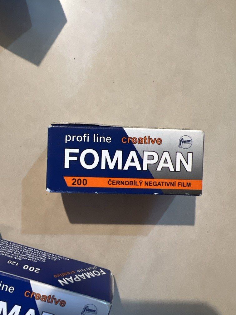 由 dogpupusoyummy (刊登 ID 1448916916，圖片 1) 提交，位於 新北市 (New Taipei) 的 Fomapan 200 120底片 2024 (類別：其他攝影配件)，說明：日期2024 不保證成效 入門街拍黑白。