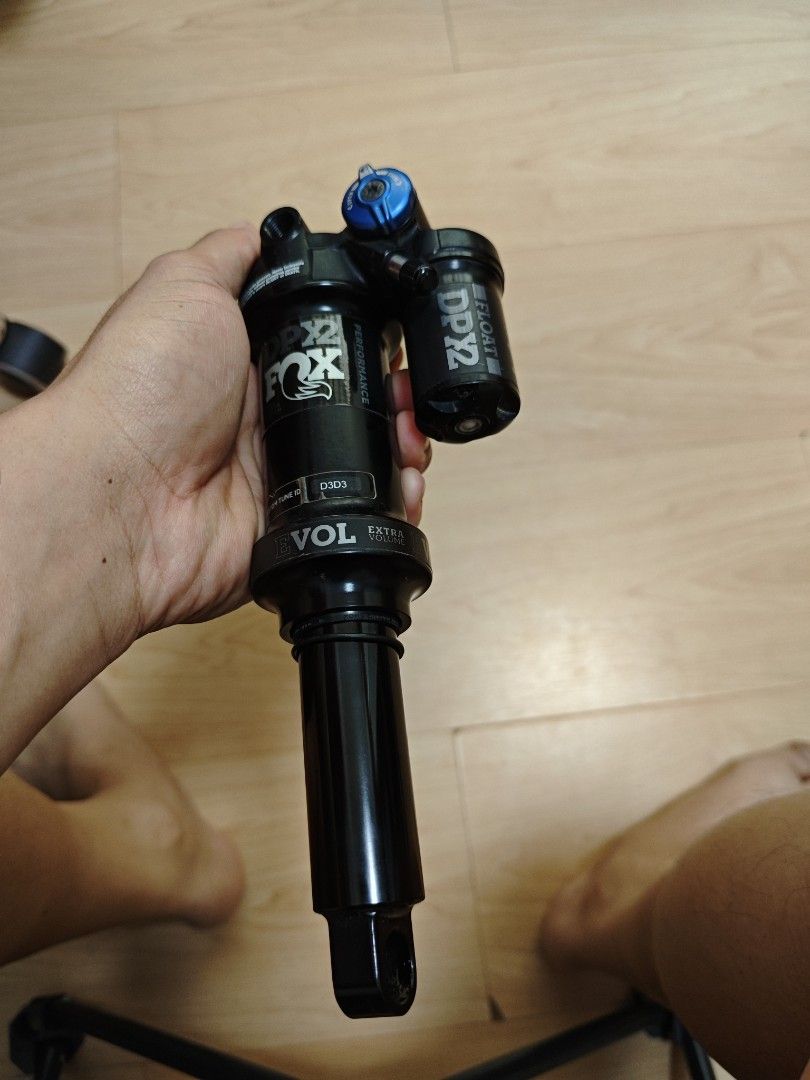 Fox Float DPX2 Performance (Category: Parts & Accessories) located in Singapore. Submitted by ravensworth (Listing ID 1448985998, Image 3). Description: - Fox Float DPX2 Performance rear shock -205x60 - Colour: Black - Adjustment Knobs: Red and Blue - Ideal for new bike builds or upgrades - Taken of Specialized Enduro.