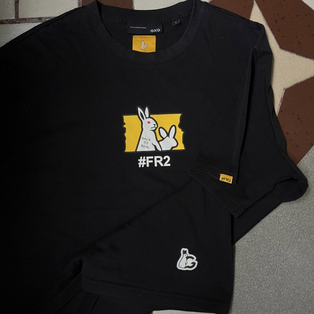 FR2 x GXG collaboration t-shirt (Category: Tshirts & Polo Shirts ) located in San Fernando. Submitted by geramel07 (Listing ID 1448897114, Image 2). Description: FR2 x GXG collaboration t-shirt - Dimes: 22/28.5 - Excellent Condition - Cr: 9/10 - Issue: None.