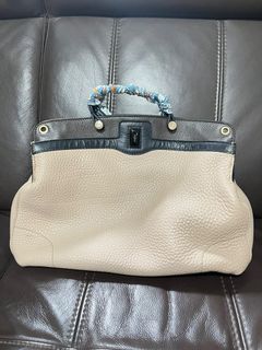 (Category: ) located in . Submitted by fromywardrobe (Listing ID 1449060907, Image 1). Description: .