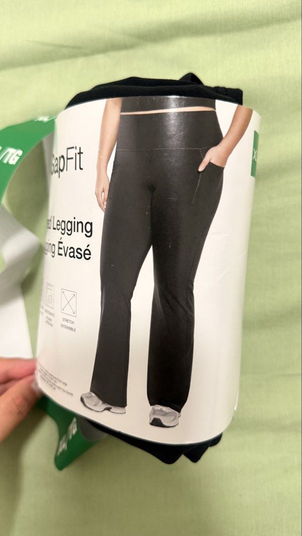 GAP flared leggings in XL (Category: Jeans) located in Manila. Submitted by chesses (Listing ID 1448943844, Image 2). Description: GAP flare leggings Black Brand new Ganda nito! but ordered incorrect size, hence selling. .