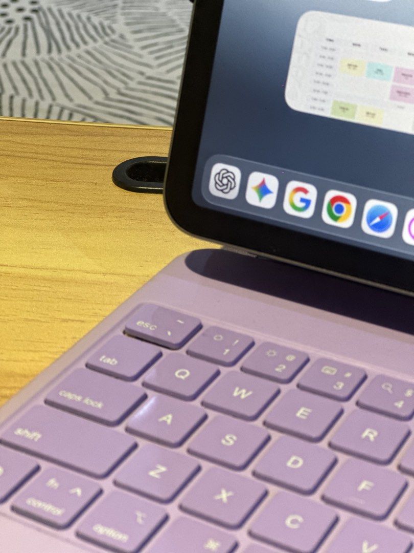 Goojodoc 4th Gen Magic Keyboard for Ipad (Category: Cases & Sleeves) located in Quezon City. Submitted by lovedbytati (Listing ID 1449046467, Image 3). Description: - Lavender Magic Keyboard for 11-inch iPad Pro, Magnetic attachment, Ideal for typing on the go - Well used! But all keys are functioniong - Purpleeee 💕💜.
