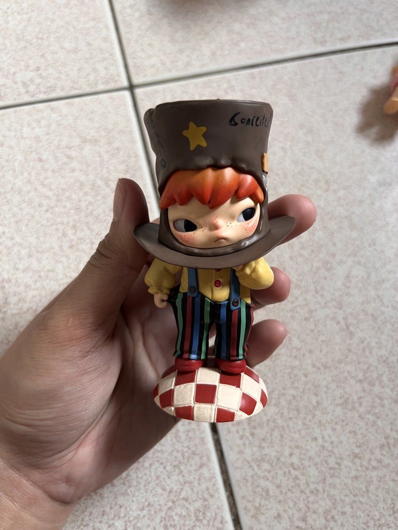 Hirono Little Prince - Conceited Man (Category: Designer & Blind Box Toys) located in Muntinlupa City. Submitted by shorangshi (Listing ID 1448904851, Image 1). Description: • Conceited Man - Hirono Little Prince • with box and foil • like new, got stocked in an acrylic case only • negotiable • rfs: quitting collection.