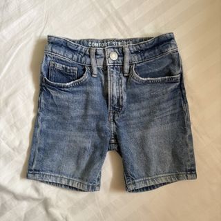 (Category: ) located in . Submitted by fourpreloved_ (Listing ID 1448896301, Image 1). Description: .