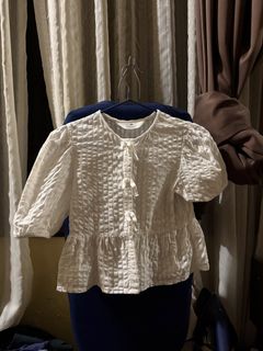 (Category: ) located in . Submitted by lis_elle (Listing ID 1448954358, Image 1). Description: .