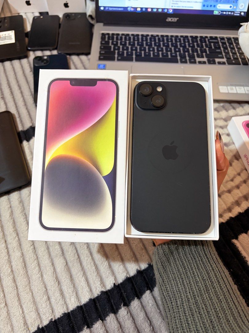 iphone 15 plus (Category: iPhone 15 Series) located in Manila. Submitted by paulatomagan (Listing ID 1449090318, Image 2). Description: Iphone 15 plus 256 gb ‼️ 256 gb ‼️ LA variant means sa US nabili 100 Battery health new 1 cycle Esim Ready / smart esim / globe esim / ditotnt No physical sim Orig LCD dents side normal s black na iphone Both Camera mgnda tested Mandaluyong Area.