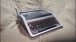 (Category: ) located in . Submitted by typewriter.outlet (Listing ID 1449072478, Image 1). Description: .
