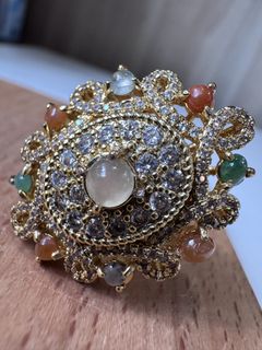 (Category: ) located in . Submitted by luxeauragems (Listing ID 1449005581, Image 1). Description: .