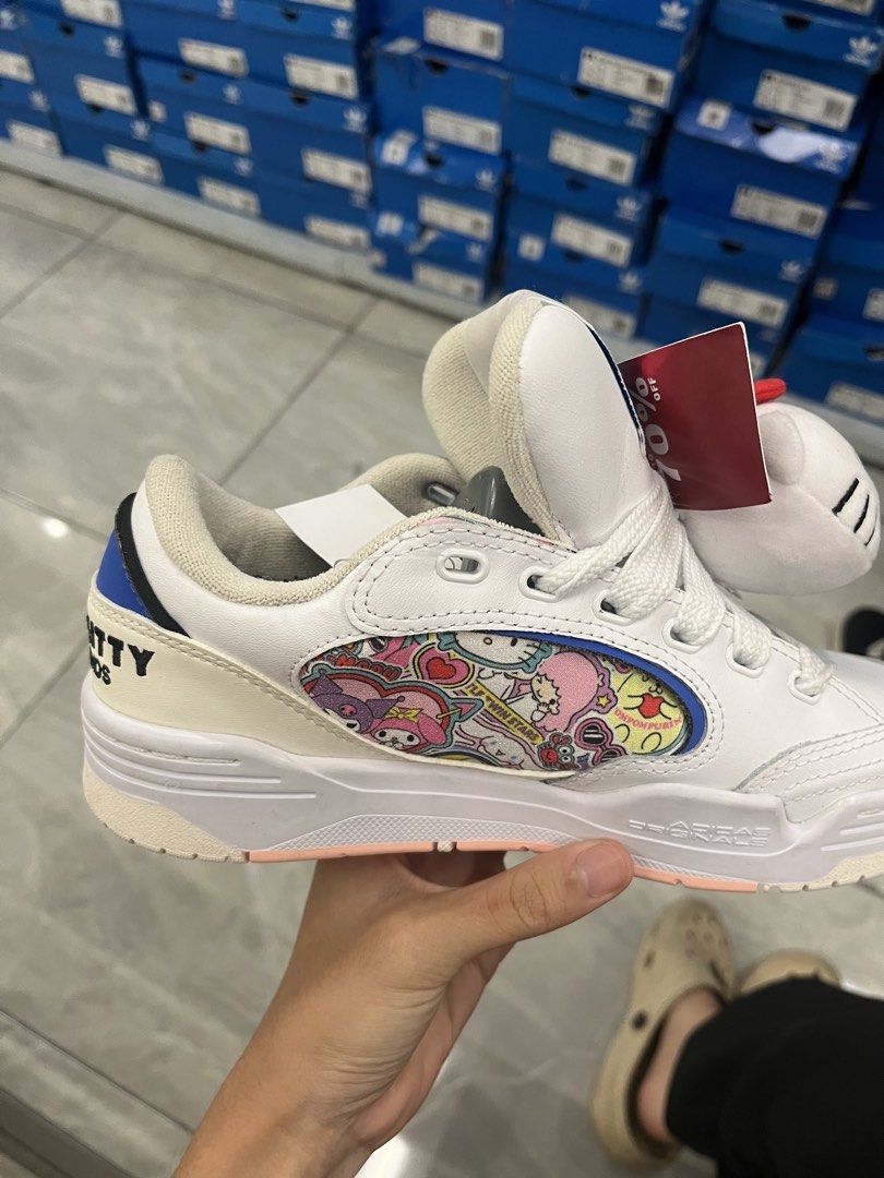 JASTIP HELLO KITTY X ADIDAS (Kategori: Sepatu Wanita) berada di Jakarta Pusat. Dikirim oleh nkomatsu (ID iklan 1449013547, Gambar 3). Deskripsi: negotiable, brand new dari outlet resmi adidas original 100%.