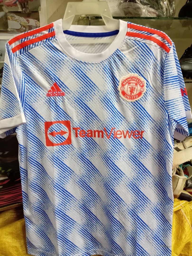 Jersi Mu Retro Pogba 6.collecter (Category: Other Sports Equipment and Supplies) located in Tanjong Kling. Submitted by kedaisukandannyswee (Listing ID 1449056369, Image 2). Description: Serius Buyer. Je. Pm. Ya.