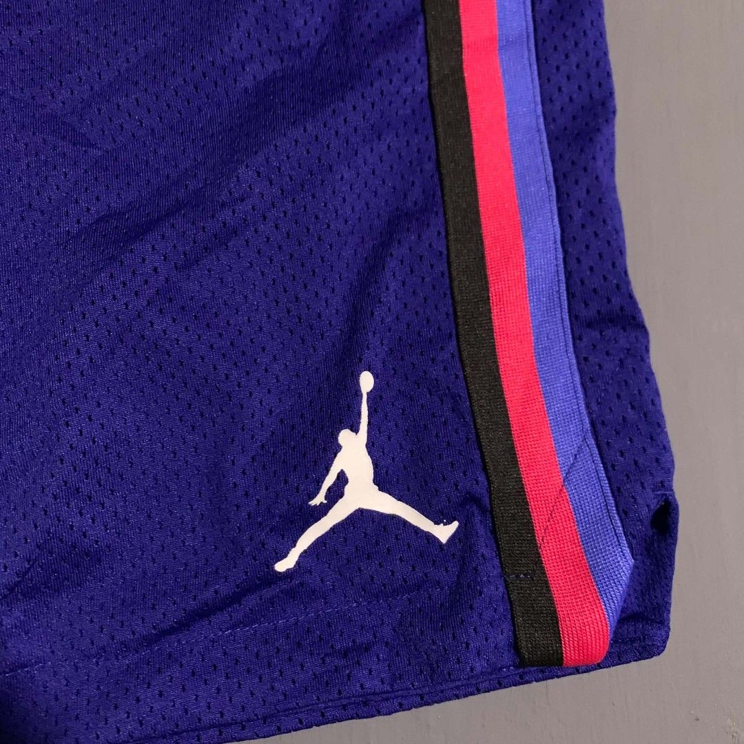 Jordan DNA Shorts (Category: Shorts) located in Quezon City. Submitted by imaginarythrifter (Listing ID 1449061090, Image 3). Description: Excellent Condition No flaws Cut Maintag but have washtag Measurement by INCH Waist 34 - 38 Length 20 Still negotiable Details already posted Make offer for fast transaction.
