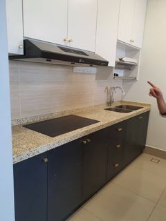 (Category: ) located in . Submitted by dcabinetstudio100 (Listing ID 1448997487, Image 1). Description: .