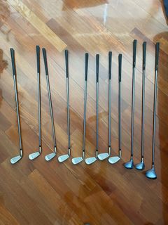 （分類：）位於 。 由 authentic__goods 提交（商品編號 1448935113，圖片 1）。簡介： 。