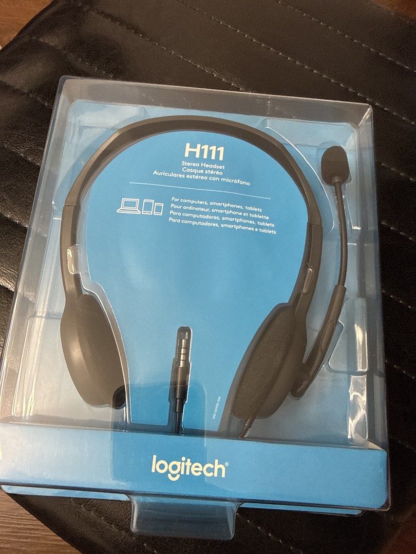 Logitech H111 Stereo Headset with Microphone