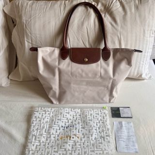 (Kategori: ) berada di . Dikirim oleh allysstuffs (ID iklan 1448904992, Gambar 1). Deskripsi: .