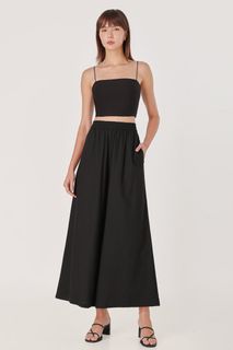(Category: ) located in . Submitted by shopbelowtwenties (Listing ID 1448913511, Image 1). Description: .