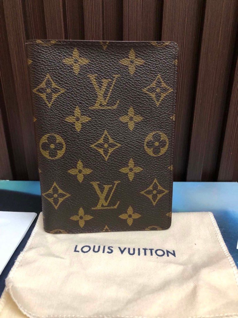 LV Mono Passport Holder (Category: Luxury Bags & Wallets) located in Pasay City. Submitted by cpb__ (Listing ID 1449010461, Image 3). Description: Preowned Authentic with dustbag.