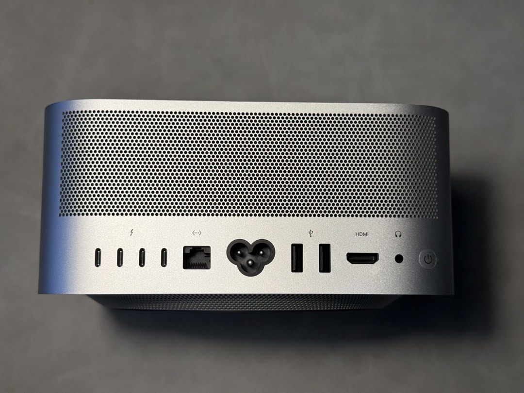 Mac Studio M2 Ultra 64/1TB