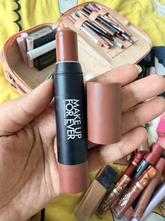 (Category: ) located in . Submitted by makeupcloset2025 (Listing ID 1448923492, Image 1). Description: .