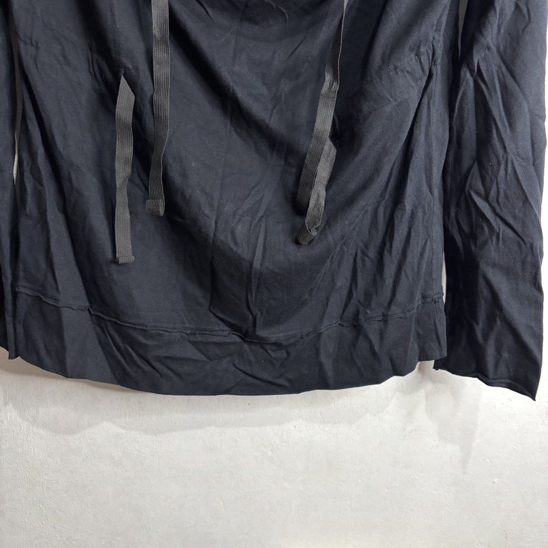 MARNI - Black Long Sleeve Top with Drawstring Detail (Category: Longsleeves) located in Cavite. Submitted by goodstayojan.cvt (Listing ID 1449048230, Image 3). Description: Marni - Black Laced Longsleeve Shirt 36 on tag(20.5 x 26 x 17.5) Verygood Condition No flaws! - MARNI Black Long Sleeve Top - Size: 36 - Unique drawstring neckline detail - Made in Portugal - Material: Cotton blend - Versatile for layering or standalone wear Negotiable! Kindly
