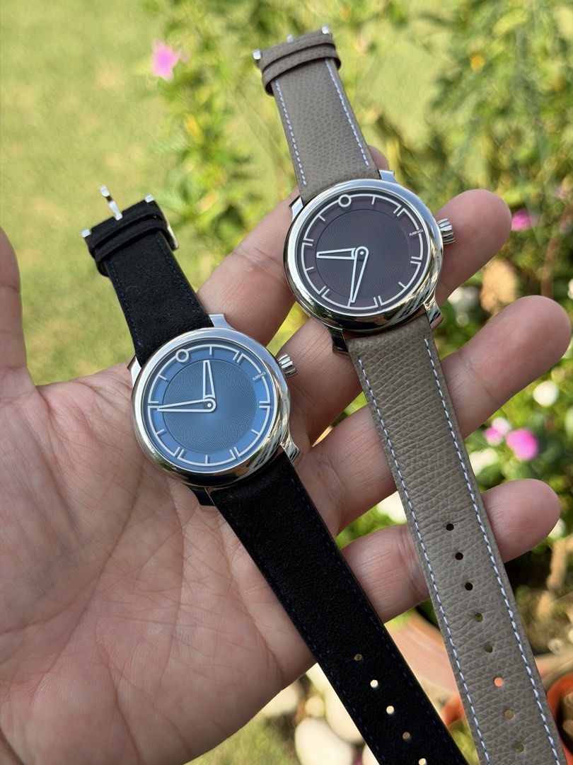 MING 17.09 BURGUNDY & BLUE (Category: Watches) located in Kuala Lumpur. Submitted by jlspecialstore (Listing ID 1449055448, Image 2). Description: ✨ MING 17.09 BURGUNDY & BLUE 38mm | Automatic Movement Cal. 330.M1 – based on the Sellita SW330-2 with 42H Power Reserve | original Leather Strap | Sapphire Crystal Glass | Year 2025 Brand New Fullset with Box & Cert . 💵Price : RM 13,800 each 🌐Follow Us 🔗https://linktr.ee/jlspecialstore.