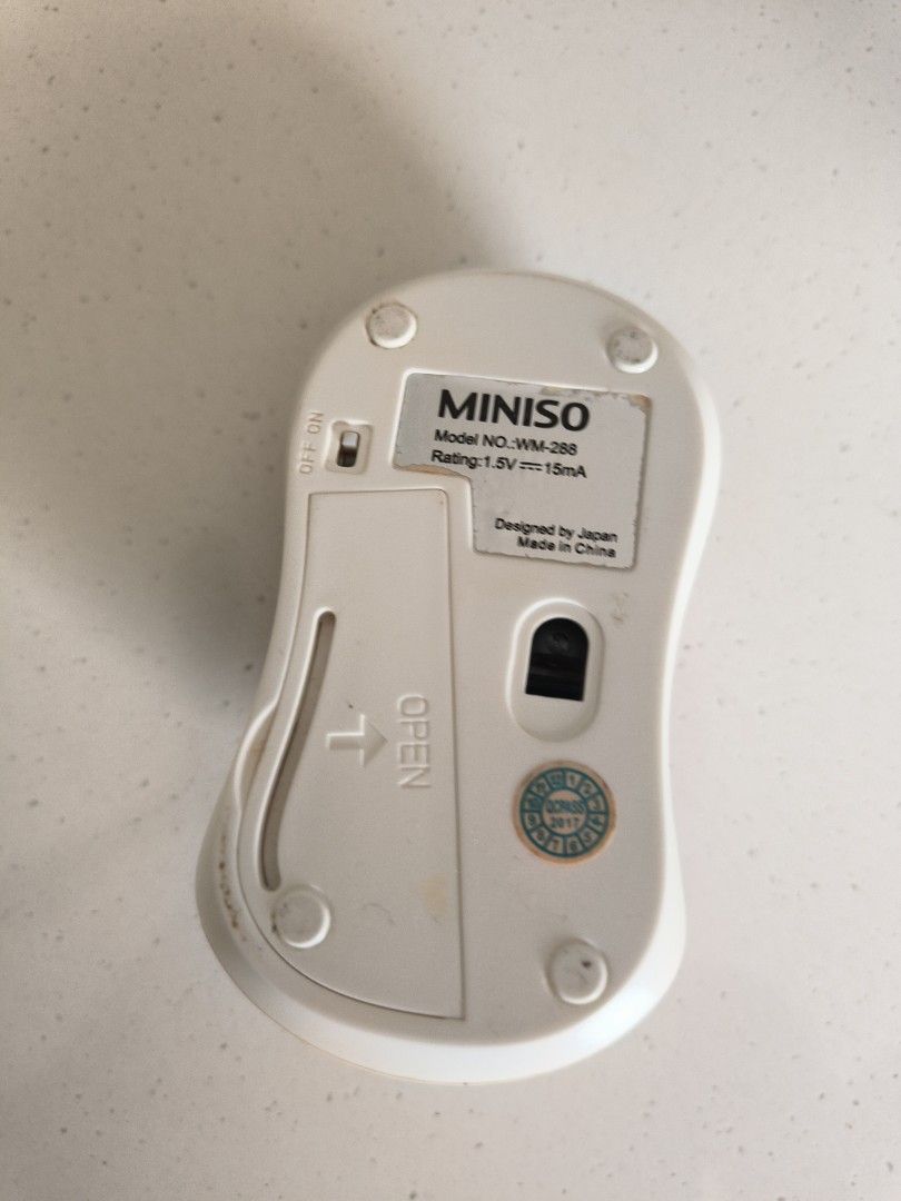 MINISO Wireless Mouse WM-288 Pink & White506186810178283521