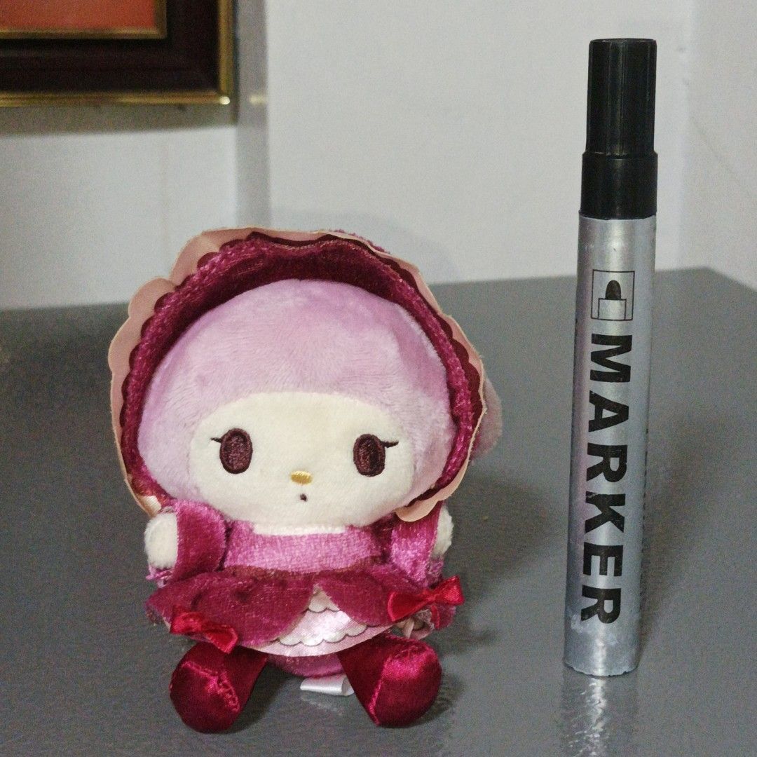 My Melody Classical Antique Doll Charm (Category: Character Goods) located in Mapandan. Submitted by xxrdstffsxx (Listing ID 1449029834, Image 3). Description: .