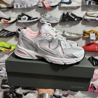 (Category: ) located in . Submitted by sneakerfreakerph (Listing ID 1449028017, Image 1). Description: .