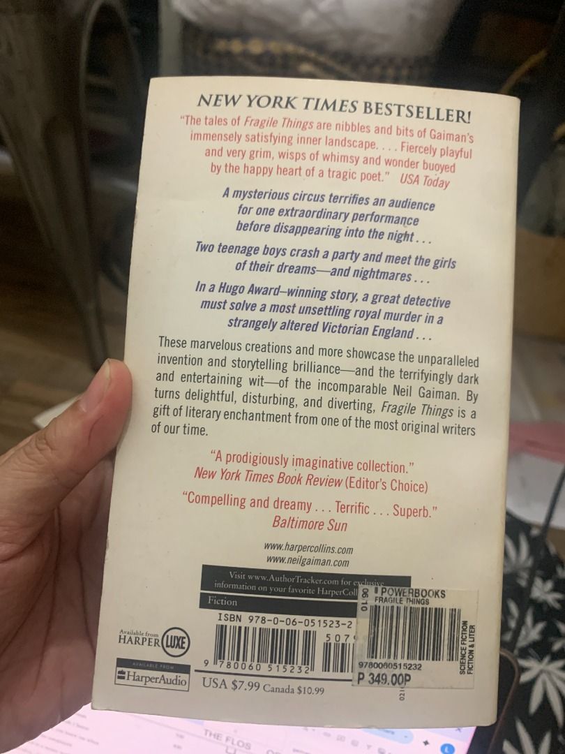 Neil Gaiman - Fragile Things (Category: Storybooks) located in Marikina City. Submitted by theflos (Listing ID 1448981822, Image 3). Description: .