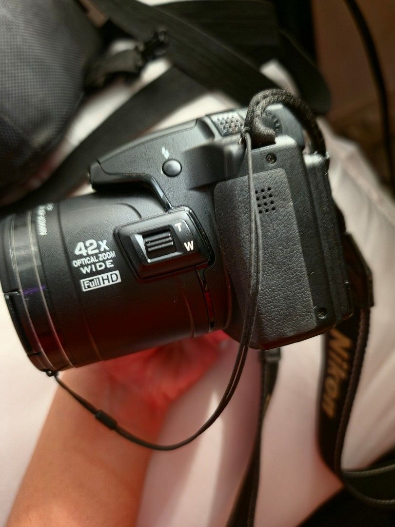Nikon Coolpix P510 42x Optical Zoom (Category: Cameras) located in Tanza. Submitted by ceeopiana11 (Listing ID 1449097665, Image 2). Description: Nikon Coolpix P510 9500 Negotiable open for swap atleast 20x optical zoom(Canon,Nikon,Sony,Lumix) point&shoot digicam(pocketsized) pm your offer No functional issue Sign of use, slightly dents and scratches Battery 16gb Sdcard Charger Camera strap and bag Zoom: 42x optical NIKKOR zoom lens Sensor: 16.1 
