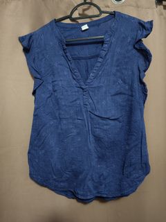 (Category: ) located in . Submitted by aemcloset (Listing ID 1449076006, Image 1). Description: .