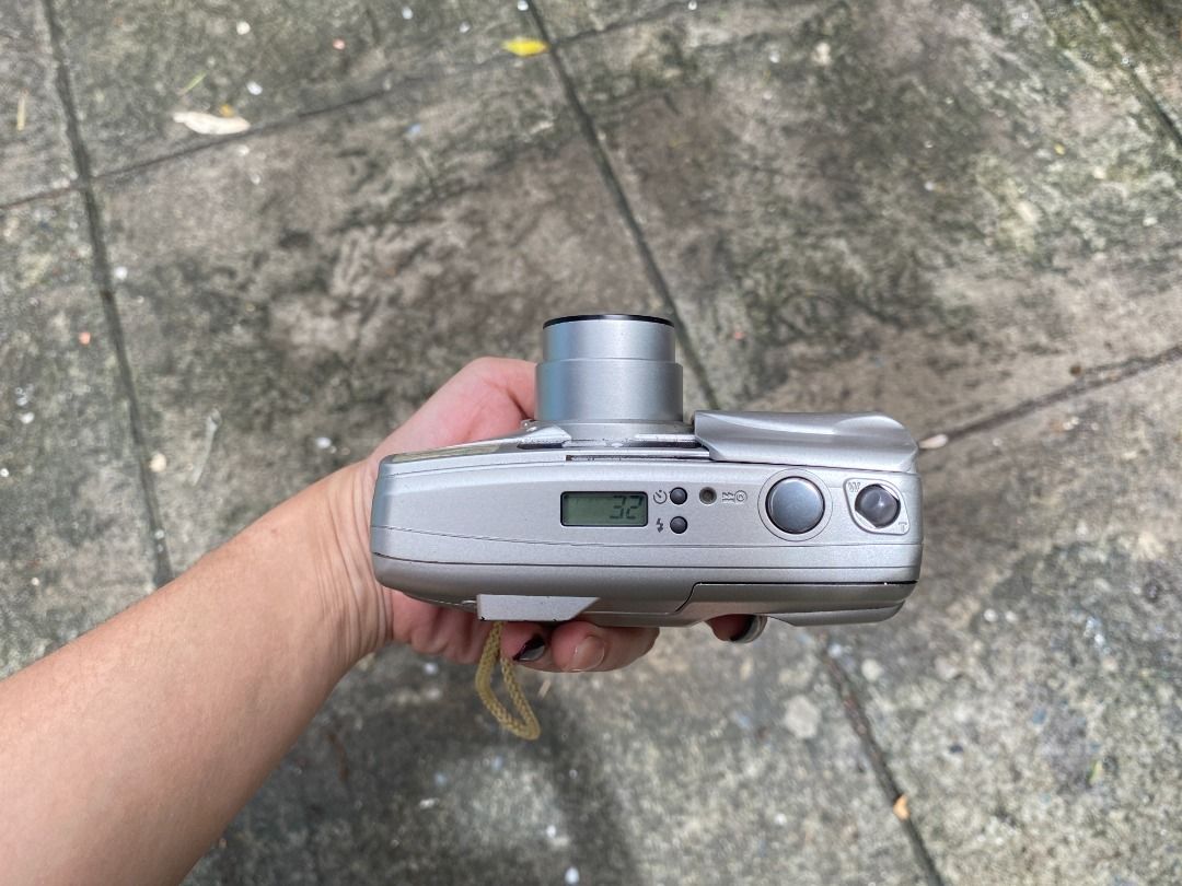 Olympus Superzoom 80g (Category: Cameras) located in Taguig. Submitted by pia3.14 (Listing ID 1448919202, Image 3). Description: Point and Shoot Camera. REPRICED!!!! Needs a film roll to work. Will take out the current one that's loaded inside (I am using Kodak Gold). Meet-up or for delivery. RFS: Decluttering!!!! :) Loaded with a new battery, purchased last December, works in great condition! PM for last price, and video! Check this website: htt