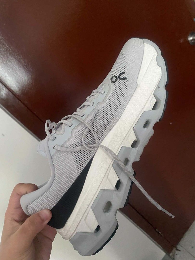 ON Cloudmonster 3 Hyper Shoes (Category: Sneakers) located in Caloocan City. Submitted by ramen006 (Listing ID 1449074301, Image 3). Description: - ON Cloudmonster 3 Hyper running shoes - Size: US 8.5 / EU 42 / UK 8 / JP 26.5 (men's) - Colorway: Glacier/Black - Ideal for running - Original; bought from Japan - Comes with original box - Good as new, sa duty lang nagagamit - Rfs: need funds 📍QC - can do meetup around Cubao or E. Rod.