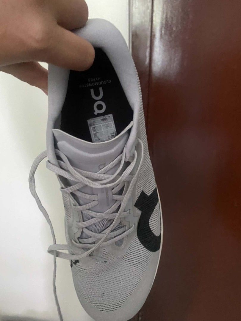 ON Cloudmonster 3 Hyper Shoes (Category: Sneakers) located in Caloocan City. Submitted by ramen006 (Listing ID 1449074301, Image 2). Description: - ON Cloudmonster 3 Hyper running shoes - Size: US 8.5 / EU 42 / UK 8 / JP 26.5 (men's) - Colorway: Glacier/Black - Ideal for running - Original; bought from Japan - Comes with original box - Good as new, sa duty lang nagagamit - Rfs: need funds 📍QC - can do meetup around Cubao or E. Rod.