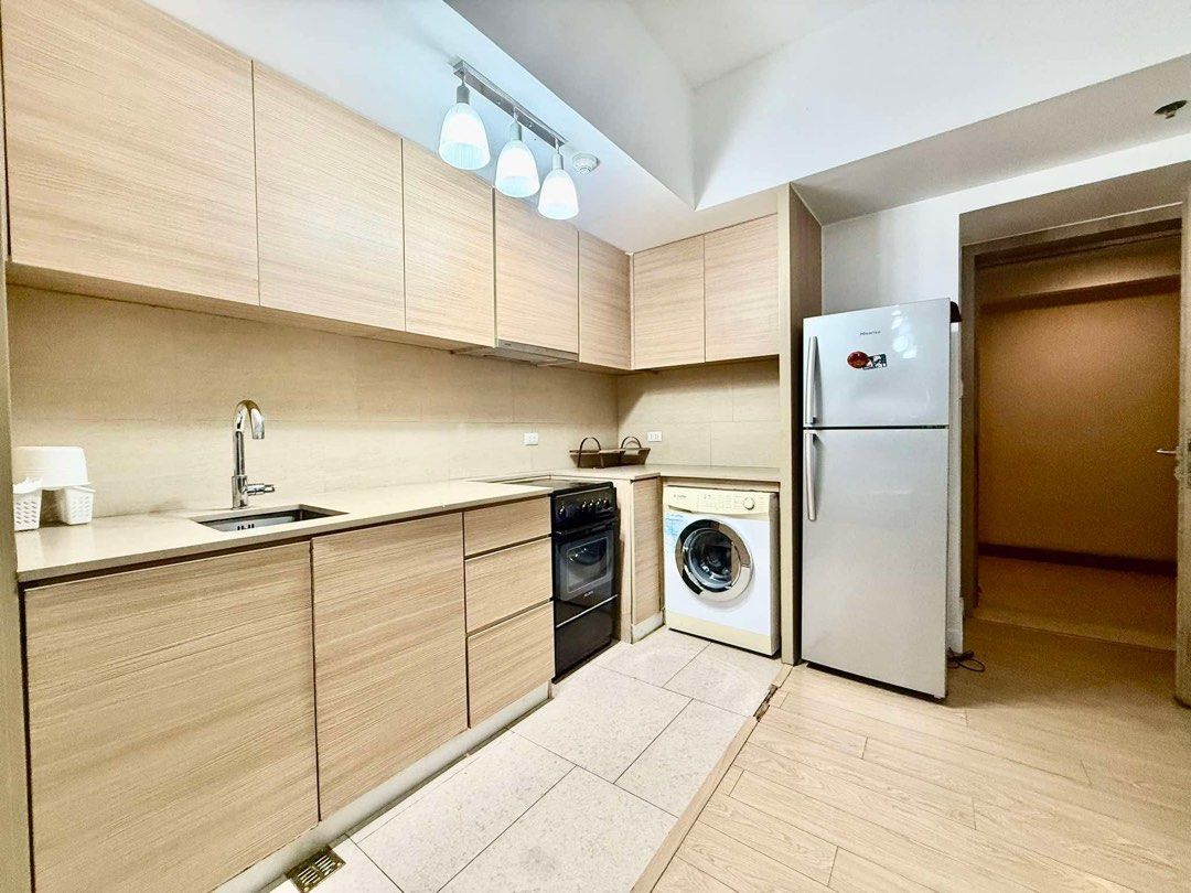 One Shangrila Place Studio for lease (Category: Apartments & Condos) located in Manila. Submitted by steffie.yu (Listing ID 1449027603, Image 3). Description: ‼️For Lease ‼️ One Shangrila Place Furnished studio 45 square meters high floor Functional kitchen No parking ✅Lease Rate : Php 35,000.00 #ospstudio #ospstudioforrent #OSP #oneshangrilaplaceforlease #luxurycondoinmandaluyong #luxurycondoinortigas #studioforrentinortigas.