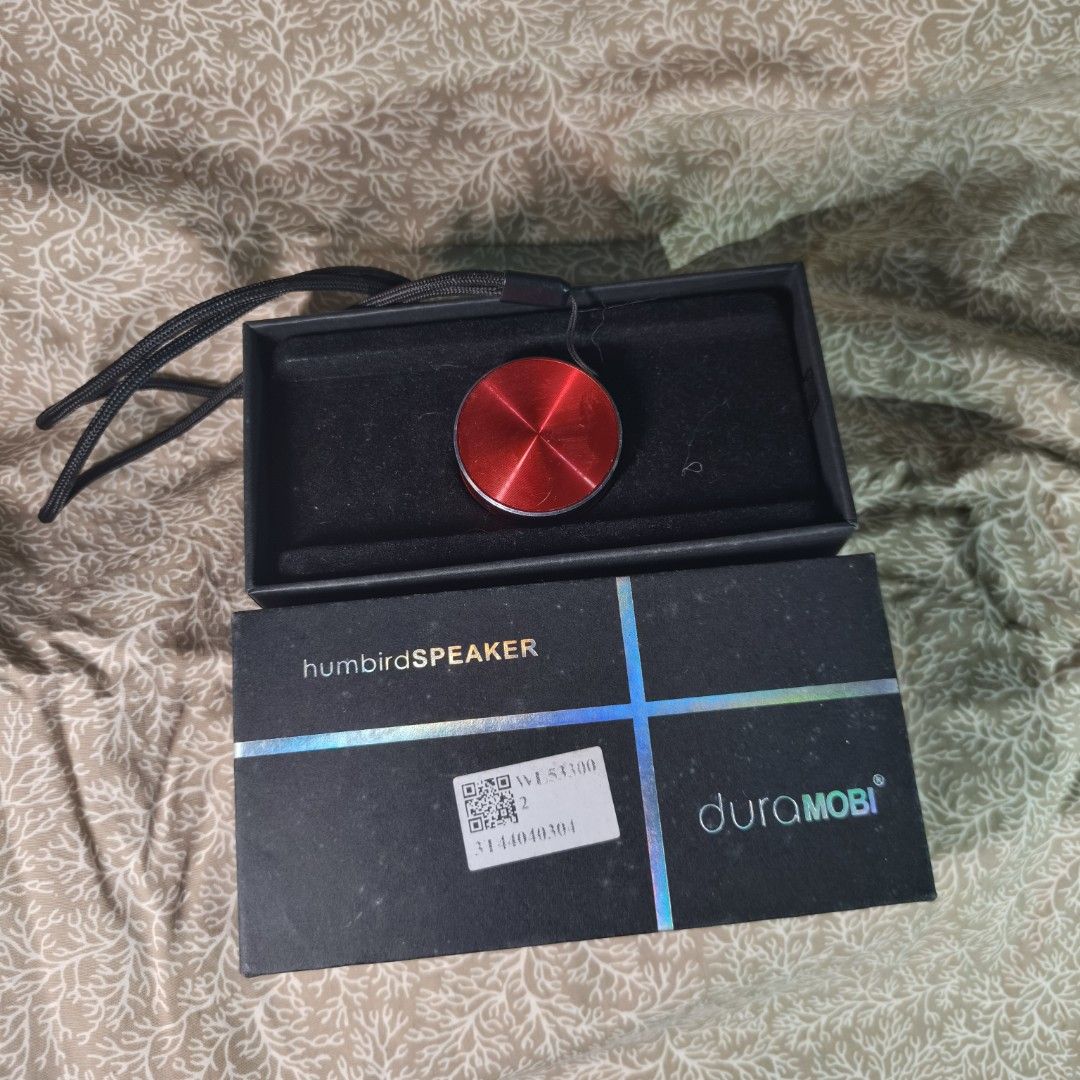 Original Dura Mobi hummingbird Speaker Bluetooth (Category: Soundbars, Speakers & Amplifiers) located in Cavite. Submitted by donyachuHandicraft (Listing ID 1448896459, Image 1). Description: Original Dura Mobi hummingbird Speaker Bluetooth speaker Bone Conduction Speaker Vibration Stereo Audio Digital TWS Wireless Smallest DuraMOBI Portable Speaker Complete set with box connector No issue Working loud sound Please view all photos before purchasi