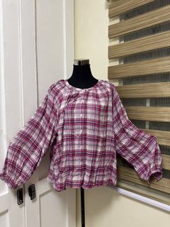 (Category: ) located in . Submitted by milleshoppppp (Listing ID 1449077461, Image 1). Description: .