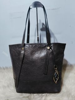(Category: ) located in . Submitted by your____lux____shop (Listing ID 1449080459, Image 1). Description: .