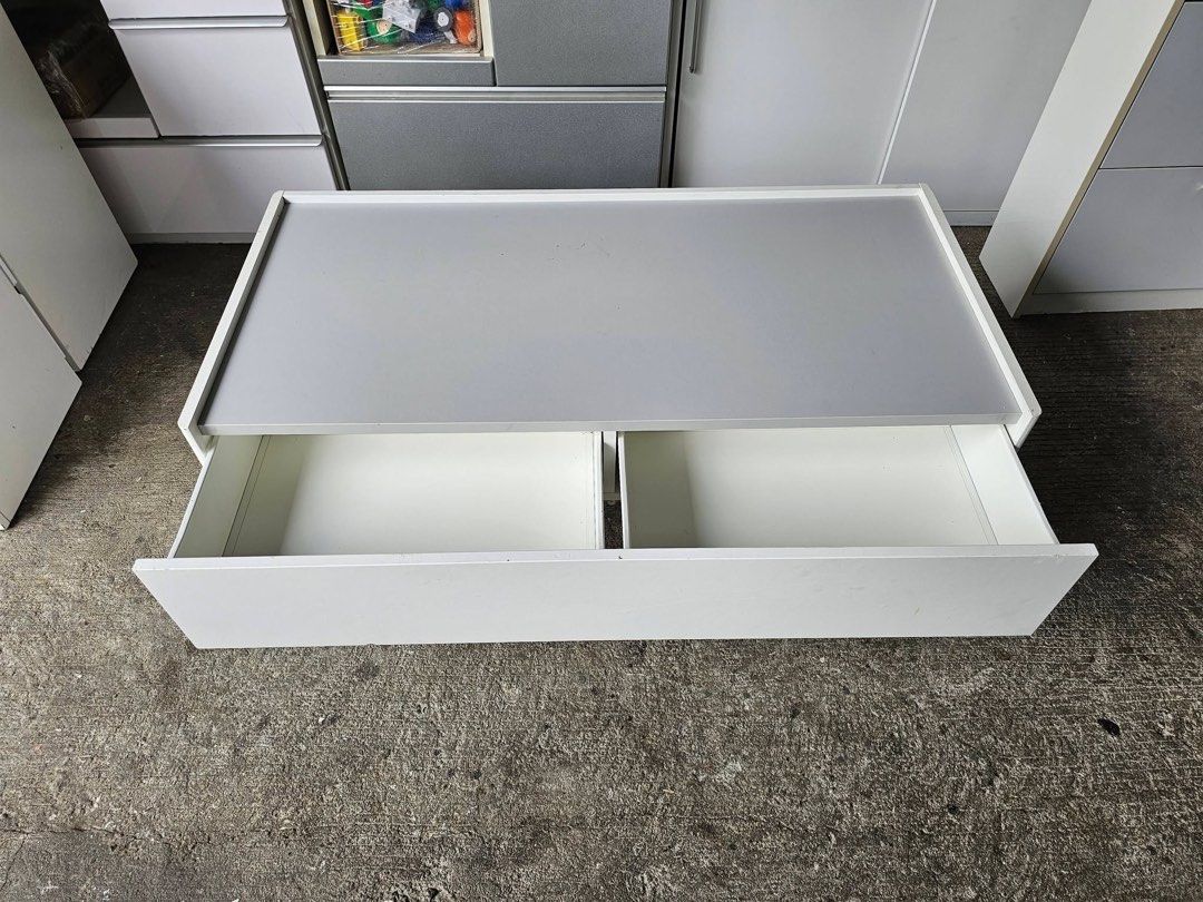 Play Table | Kids Table (Category: Tables & Sets) located in Quezon City. Submitted by ledamadel (Listing ID 1448917160, Image 3). Description: Center Table ‼️₱3800‼️ ✔L-47 H-20 W-22.5 inches 📏 ✔️1 Multi Drawer 🗄 ✔Laminated 🔖 ✔️Compress & Mdf! 💢 ✔Scratches As-is! 👌 Location: 40 Aplaya St Napocor Vill. Tandang Sora Quezon City. For inquiry please Pm us or Call. 09066885859 Please like our page thanks! 👇👇👇👇 KMA O’shop #japansurplus #kmaosh