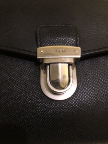 Prada Clutch Bag (Category: Bags & Wallets) located in Kuala Lumpur. Submitted by zahid1997 (Listing ID 1449099363, Image 3). Description: .