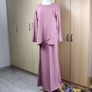 (Category: ) located in . Submitted by yumora.co (Listing ID 1449078554, Image 1). Description: .
